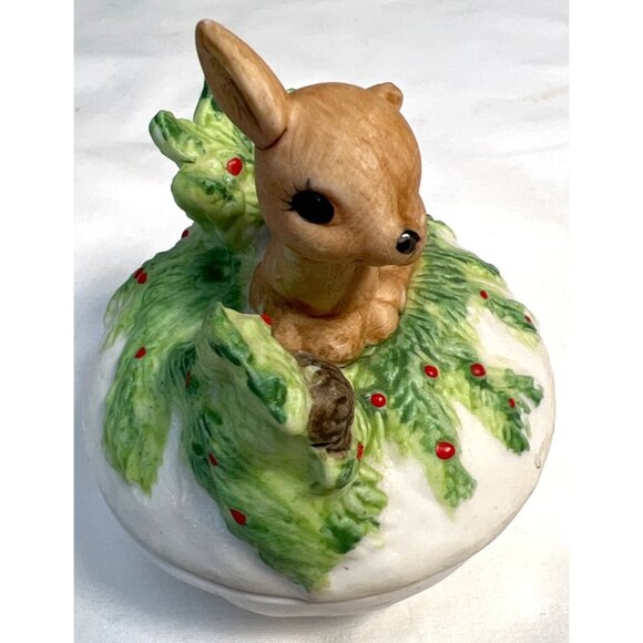 Vintage Ceramic Bunny Trinket Box With Lid - Picture 2 of 5